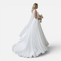 Robe de Mariée en Organza et Tulle avec Bretelles Cape