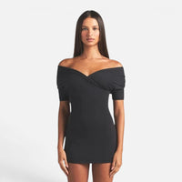 Robe Moulante A Manches Courtes