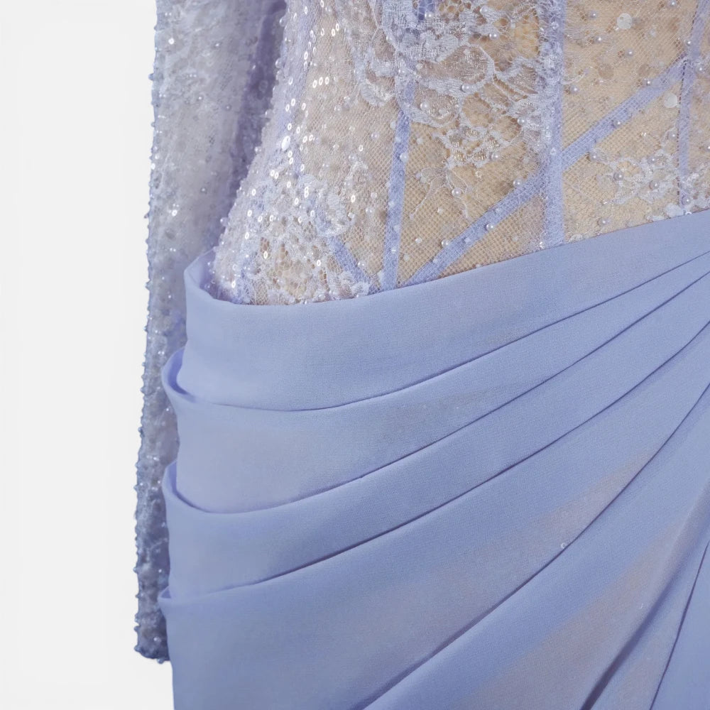 Robe de Soirée Sirène en Dentelle à Col Montant avec Traîne