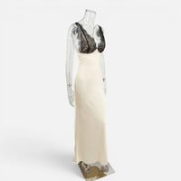 Robe Longue Satinée Beige avec Bustier en Dentelle Noire