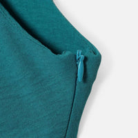 Robe Longue Verte Plissée avec Détail Doré