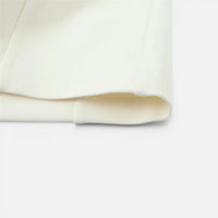 Robe Courte Blanche d'Été avec Décolleté Goutte d'Eau