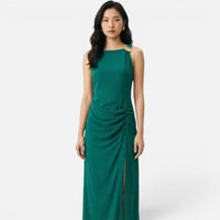 Robe Longue Verte Plissée avec Détail Doré