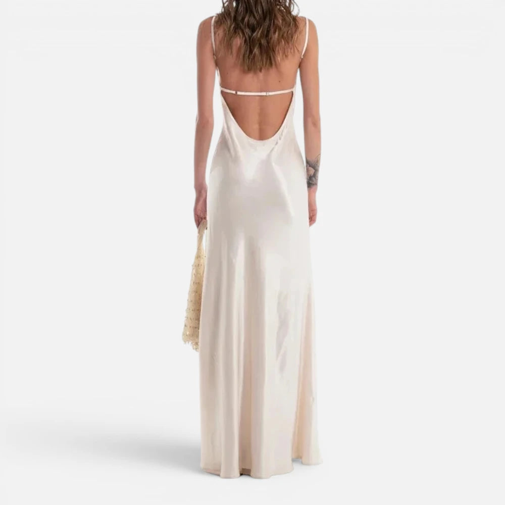 Robe Longue Satinée à Décolleté Dentelle et Fines Bretelles