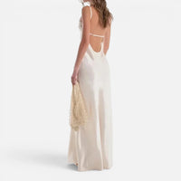 Robe Longue Satinée à Décolleté Dentelle et Fines Bretelles