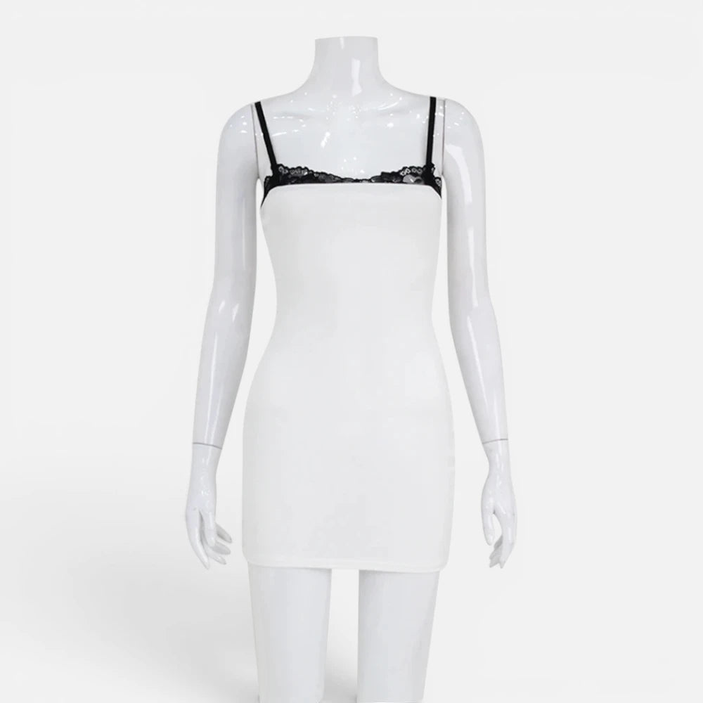 Robe Blanche En Dentelle