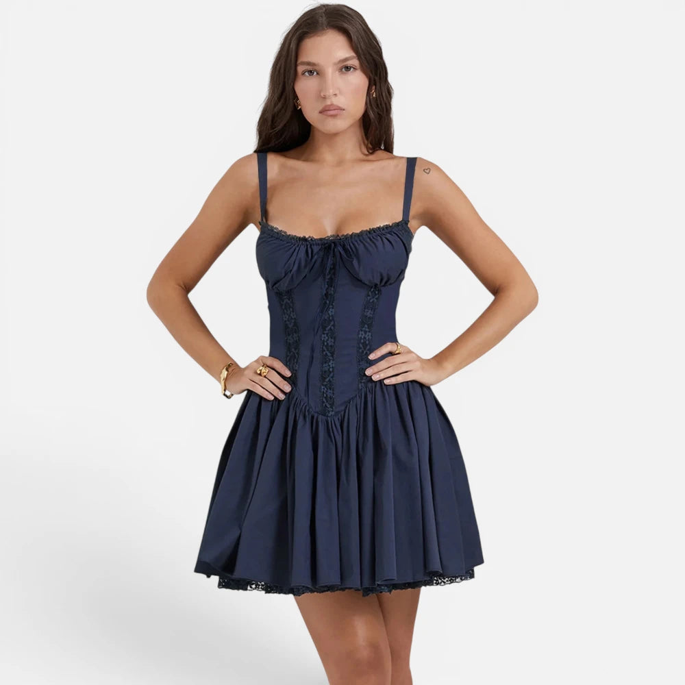 Robe Courte Style Corset en Dentelle