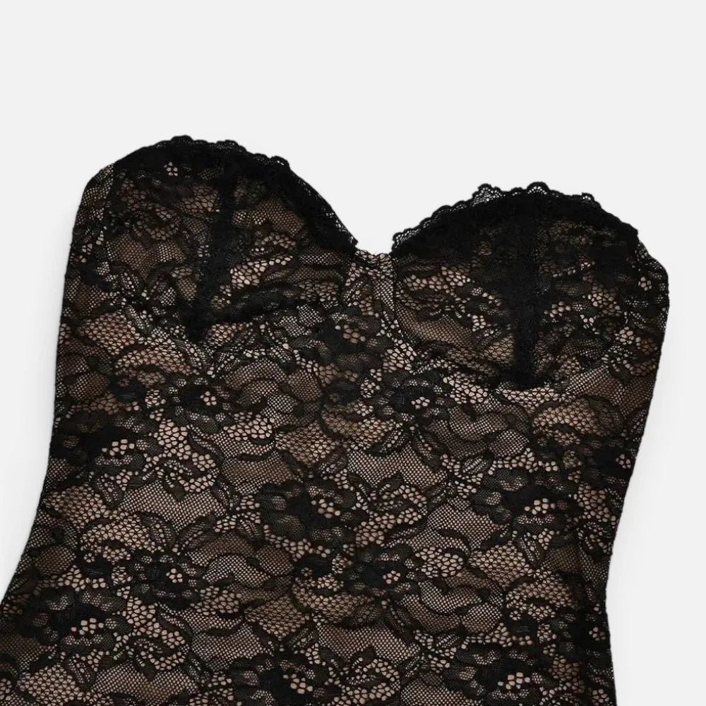 Robe  en Dentelle Moulante à Manches Longues