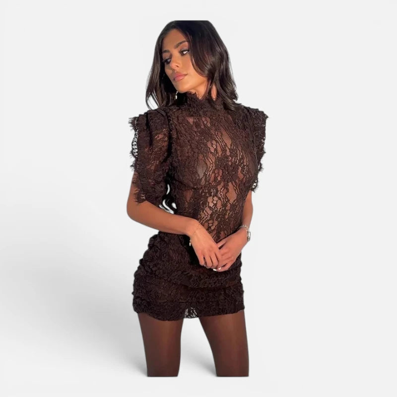 Robe de Soirée en Dentelle Transparente et Volants